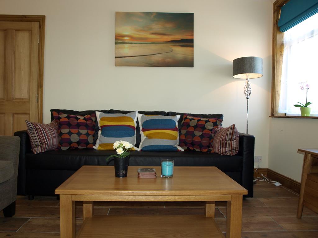 Argyle Lodge Rush Exteriör bild